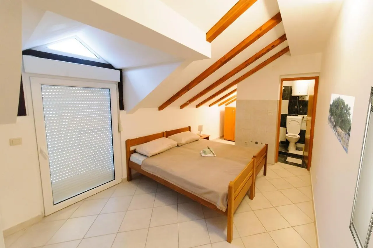 Panzió Apartments & Rooms Lucie Posedarje Horvátország